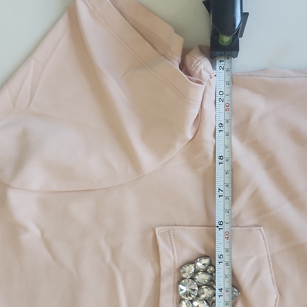 Calvin Klein Blush T-Shirt With Crystal Embellishment, Size Large - Picture 6 of 8